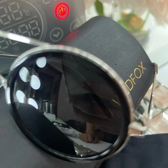 Wildfox Black Round Sunglasses With Gradient Lenses 63-14-139mm display picture 2